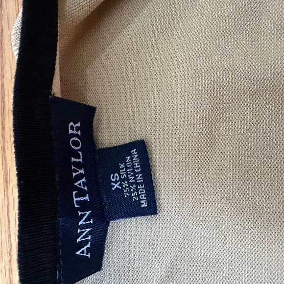 Ann Taylor Silk Beige Crewneck Cardigan - Size XS - Picture 7 of 7